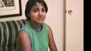 Indian Slut Gets Creampie