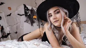 Cute Horny Witch Gets Facial And Swallows Cum - Eva Elfie