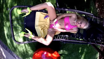 Alix Lynx Fucks Herself On A Hammock