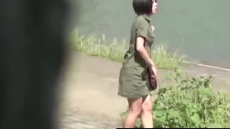 Sexy Japanese Angel Peeing Before Arbitrary Outsiders