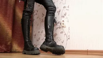 Ginger In High Doc Martens Boot Is Ready To Squash You Right Now, Fc038H 720P