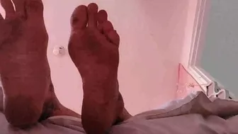 Never Wake A Sleepy Giantess You Are Tiny And Wait To Explore Lola While She Naps Snoring Sleepy Gassy Farting Giantesses Sexy Soles Mov