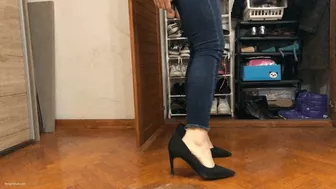 All My Friends Shoes Are Too Big - Mov Hd