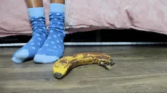 Ebony Banana Foot Smash