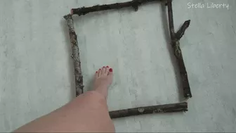 Tiny Gladiator Arena Fears Goddess Feet - Stella Liberty With Giantess Soles - Hi Res Wmv