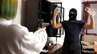 Slutty Cop Roxy Lips Dp'd By Partners After Busting Burglar