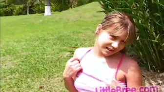 Little Bree In Outdoor Masturbating