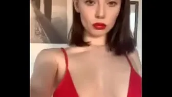 Sexy As Fuck Brunette Teasing Her Viewers On Periscope